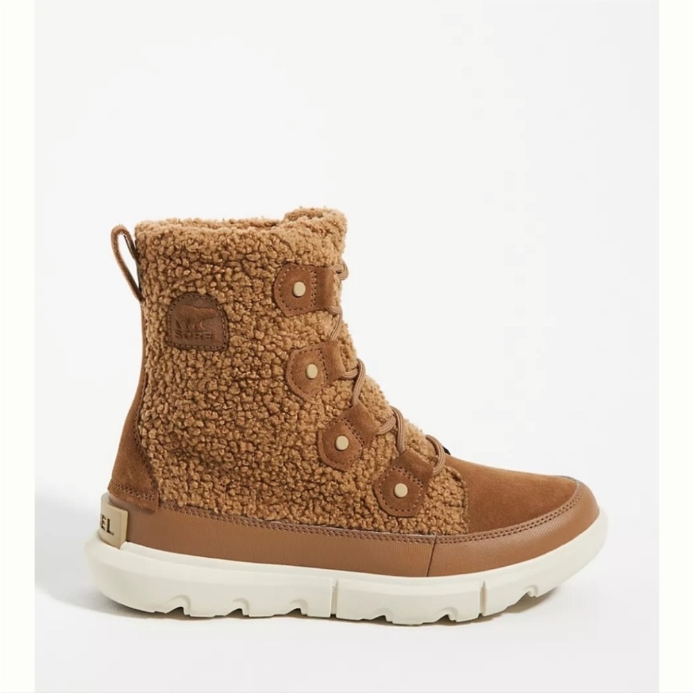 Sorel Explorer II Tan Sherpa-Trimmed Boots